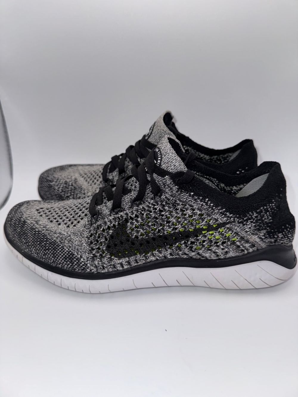 Nike Free RN Flyknit 2018 Oreo Black White Running Sneaker Womens 7 942839